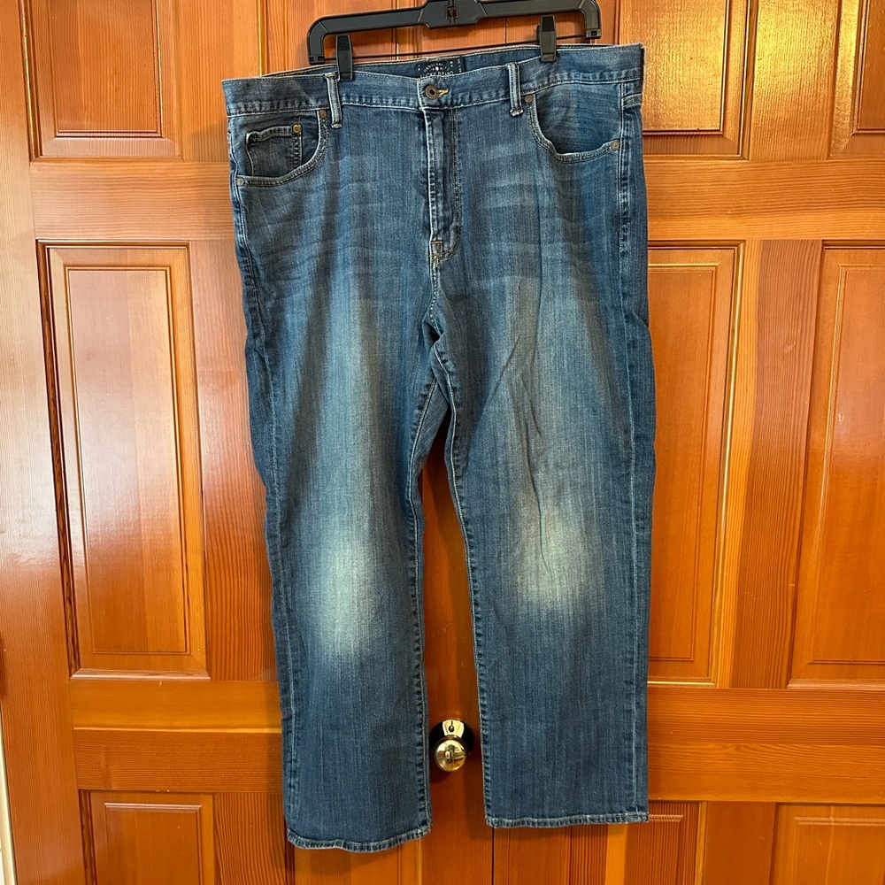 Lucky Jeans 181 Relaxed Fit size 42x30